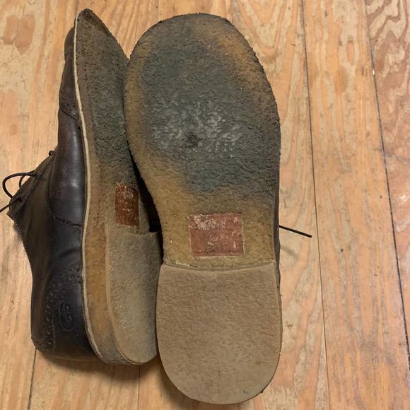 UGG Men’s Size 9 Brown Leather Brogue Oxfords Crepe Soles - Picture 6 of 9